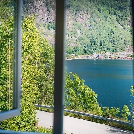 Ferienhaus Hannahuset. Like Ved Fjell Og Fjord *