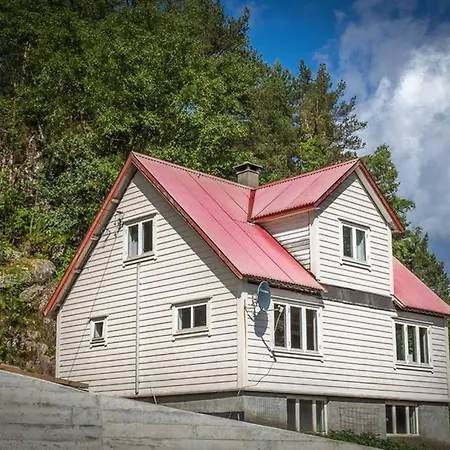 Hannahuset. Like Ved Fjell Og Fjord Ferienhaus Erfjord